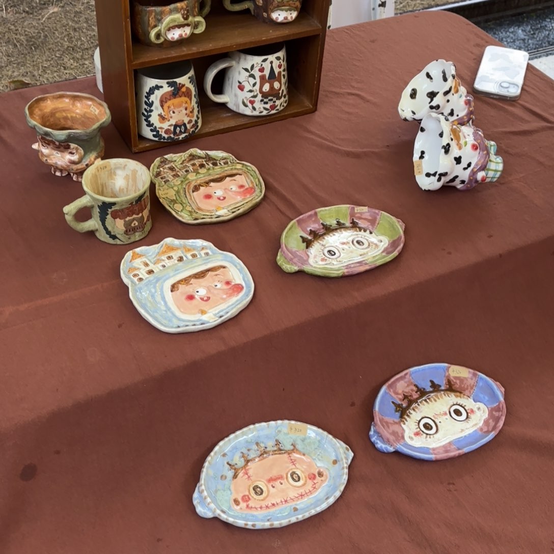 瓷片可爱的鸭鸭鸭鸭鸭