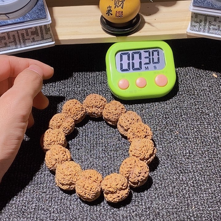 笑***✓吊坠金刚菩提这样你