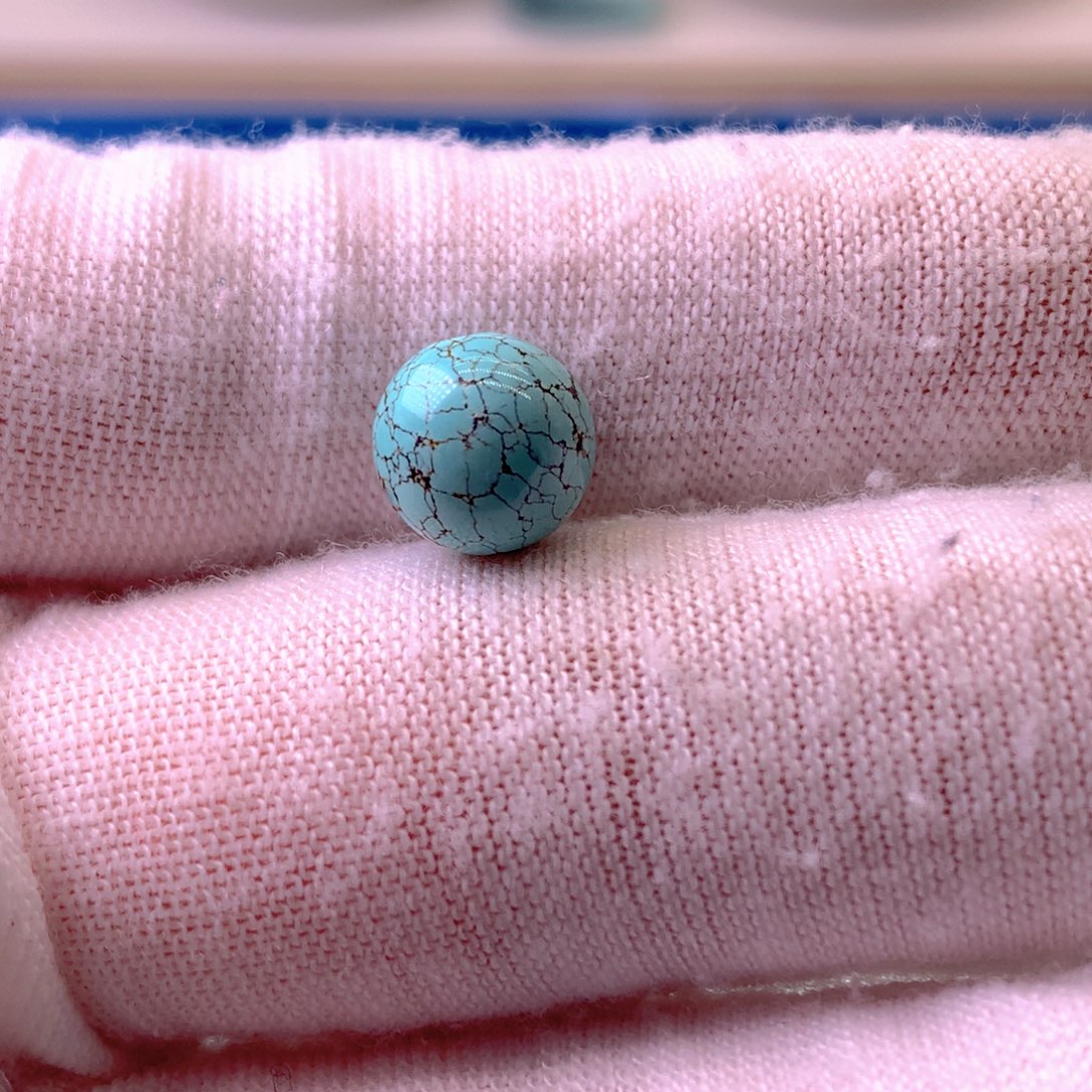 绿松石未镶嵌挂件