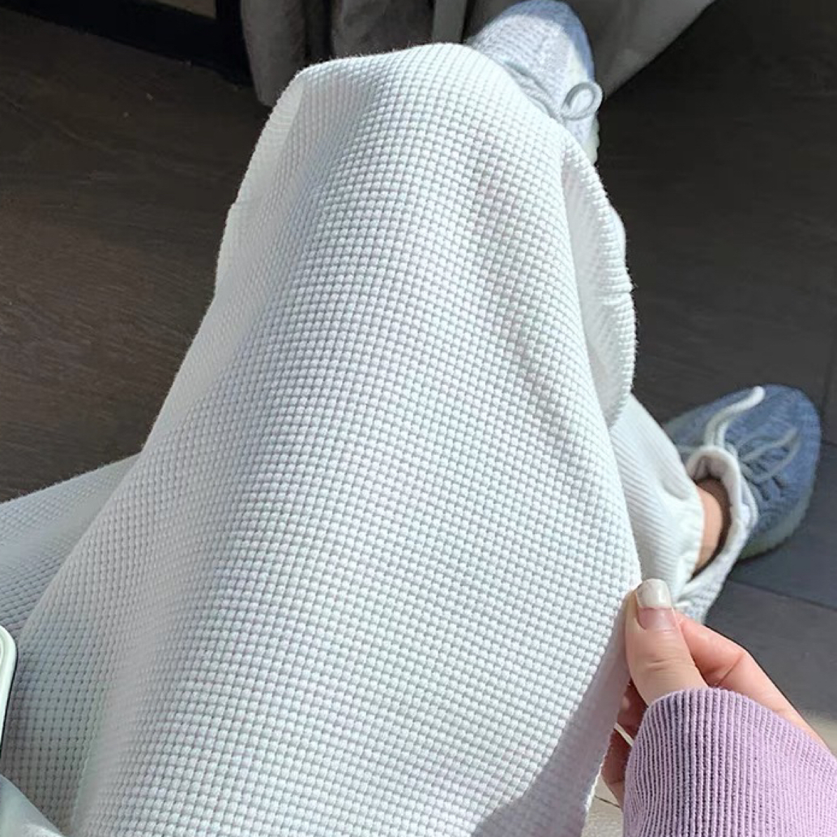 白色华夫格运动裤女宽松束脚2025秋季新款显瘦哈伦卫裤高腰休闲裤