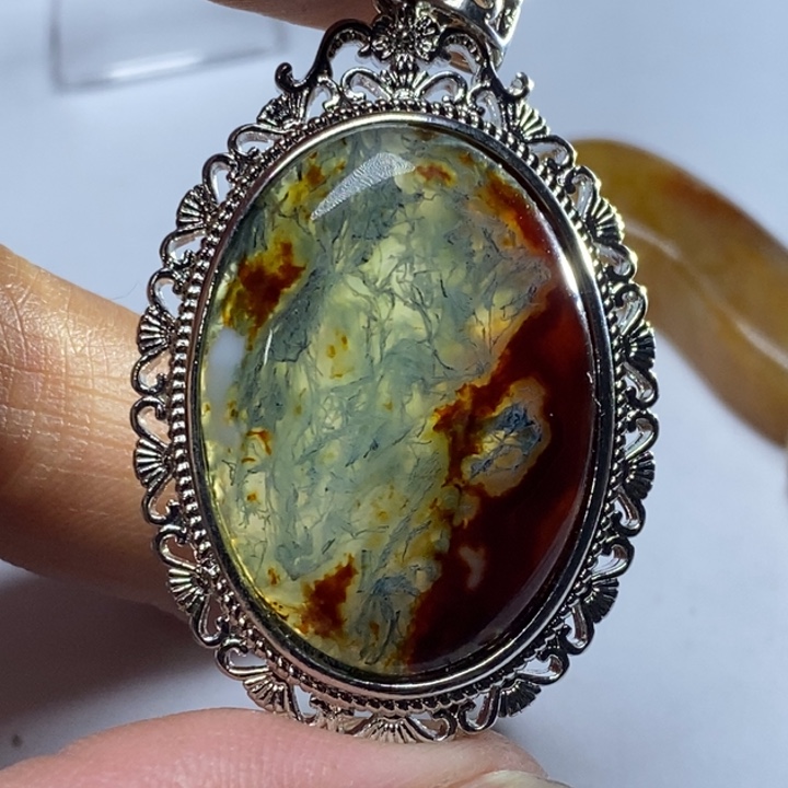 玛瑙/玉髓颈饰未镶嵌