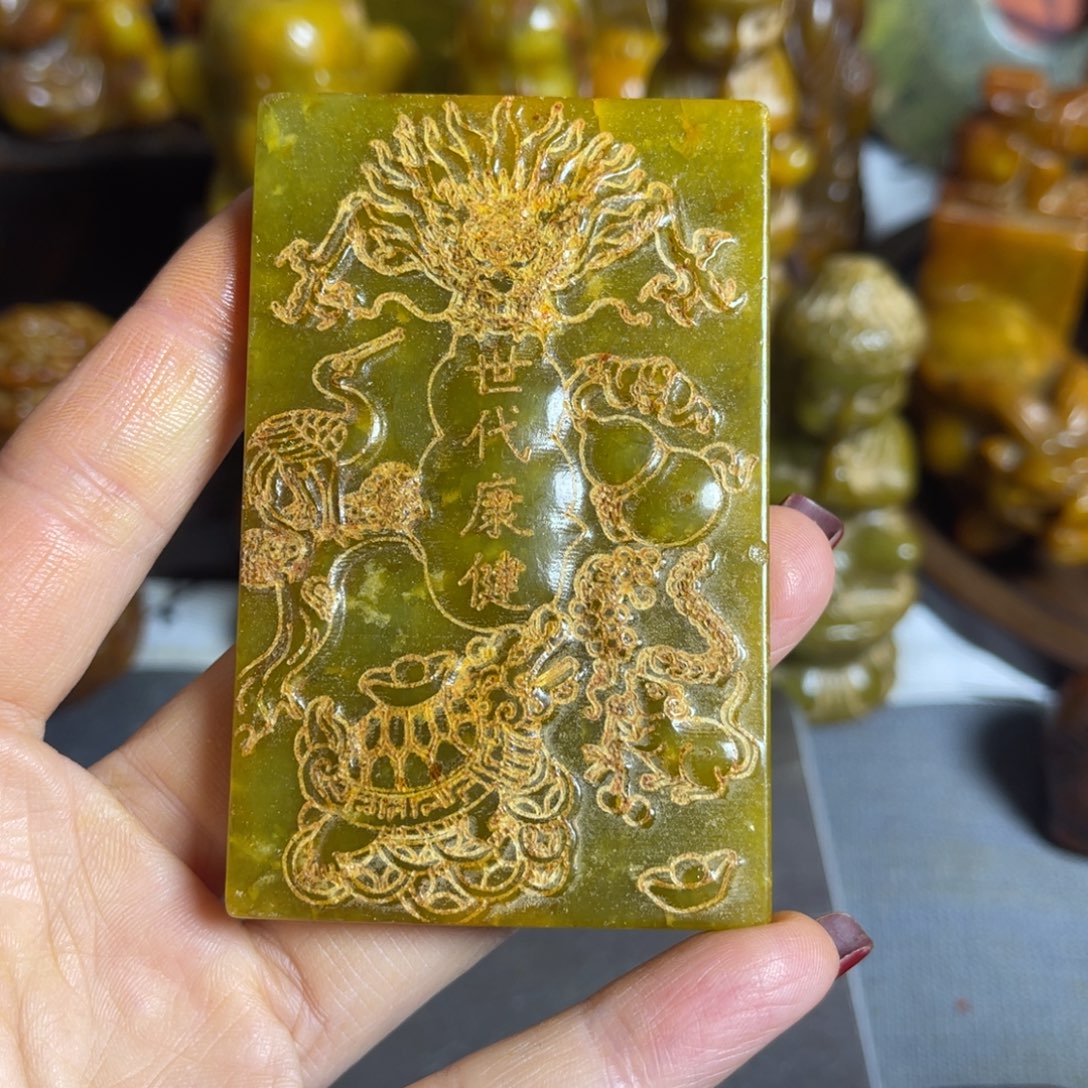 蛇纹石玉合金颈饰