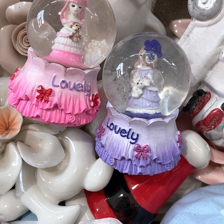 摆件陶瓷树脂材料