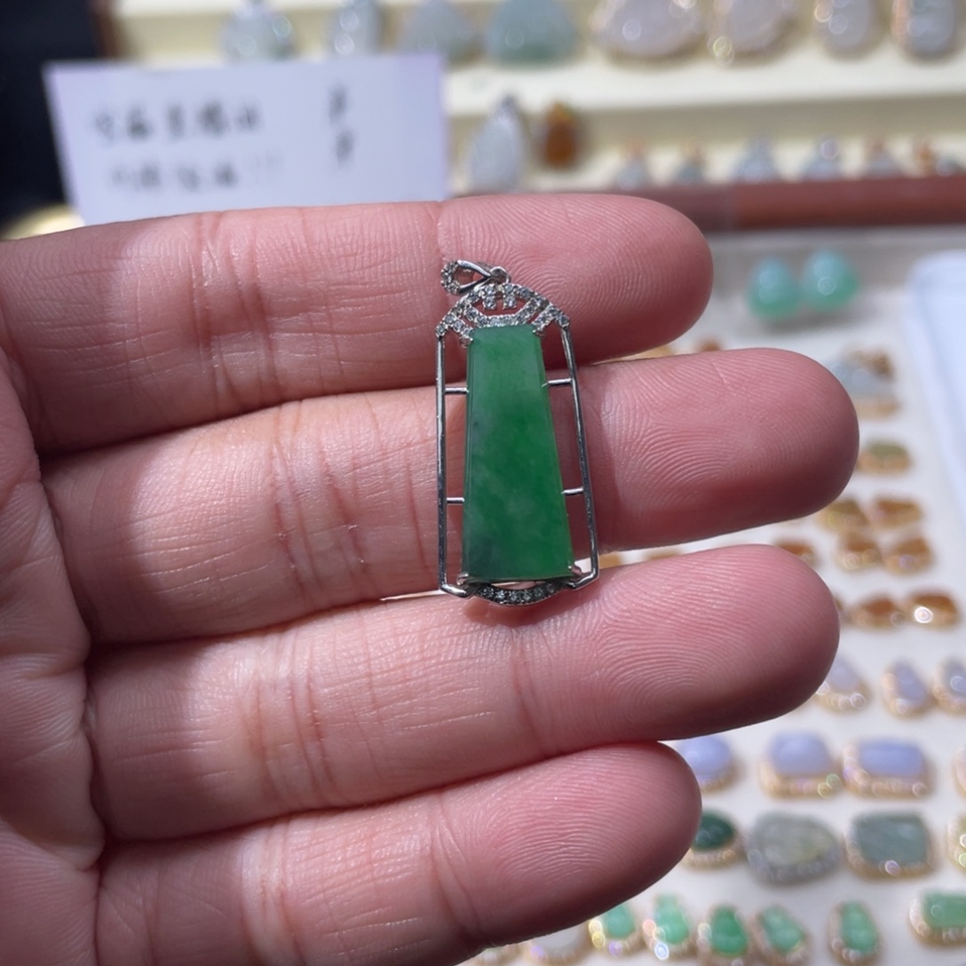 翡翠银S925镶嵌颈饰