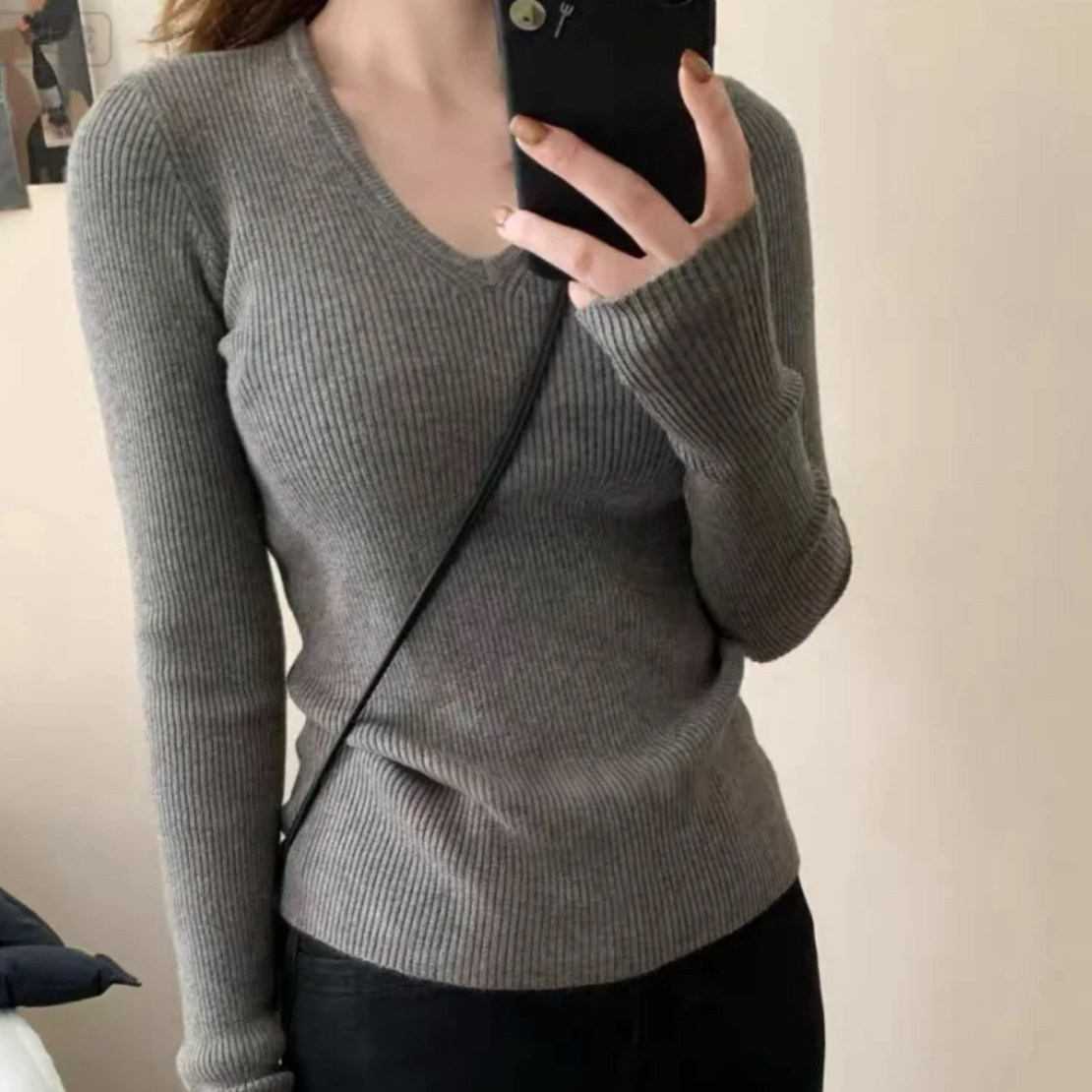 韩系v领打底针织衫毛衣内搭上衣女秋冬