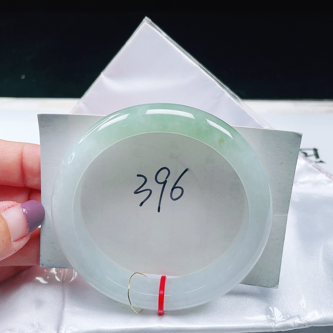 翡翠未镶嵌手镯缅甸翡翠59+