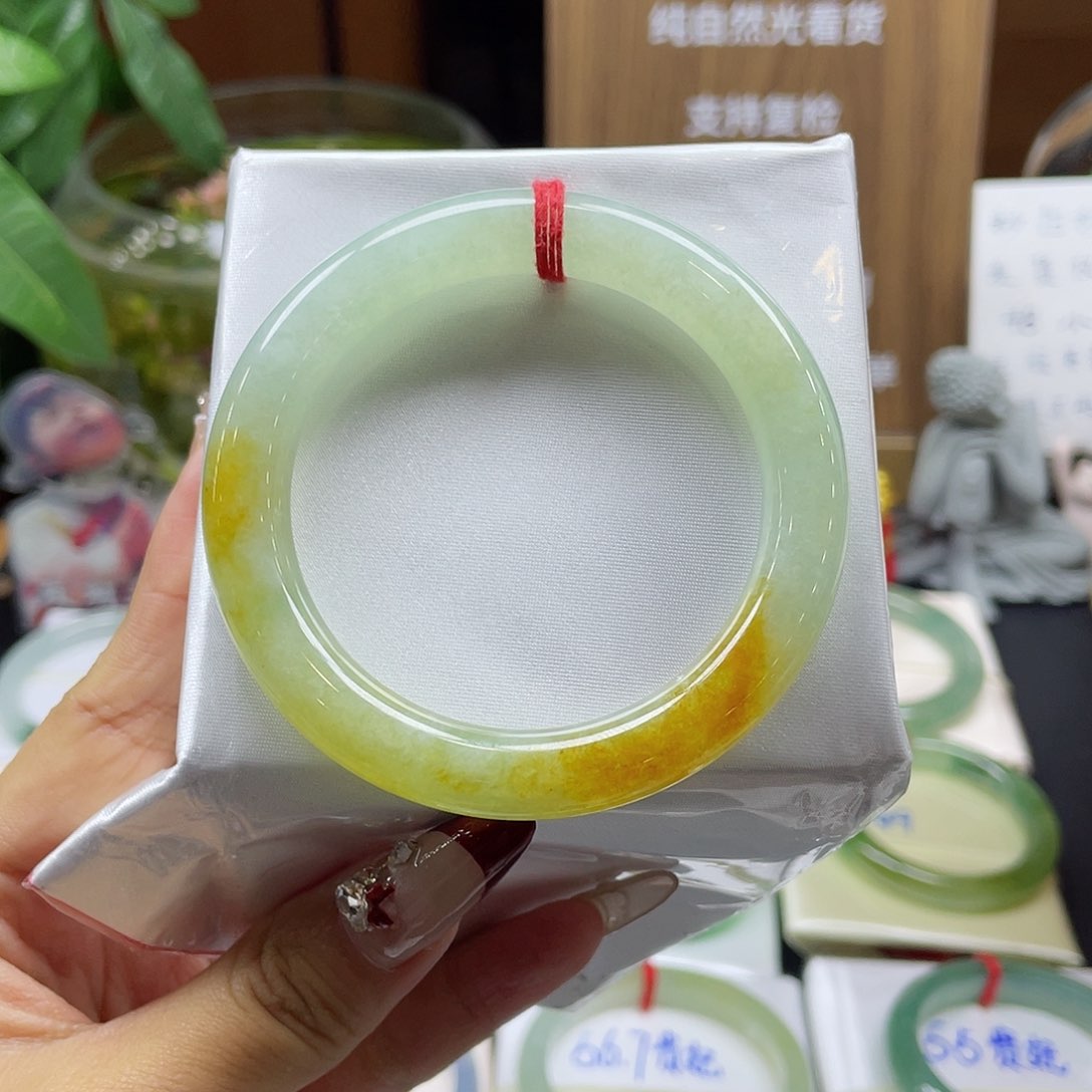 翡翠手镯未镶嵌吞***兽链接99