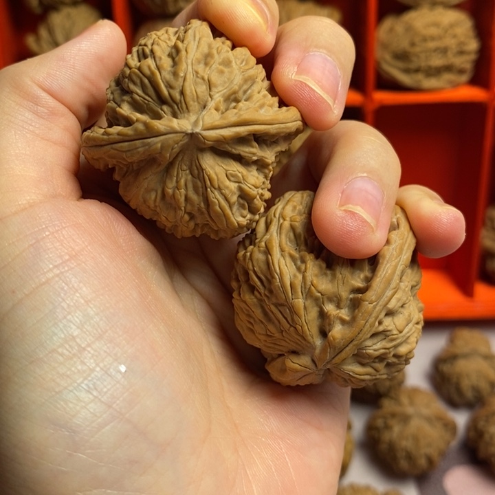 吊坠文玩核桃白狮子150