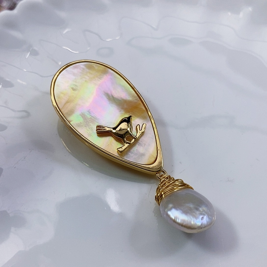 淡水珍珠特价冲单子不退换胸针未镶嵌