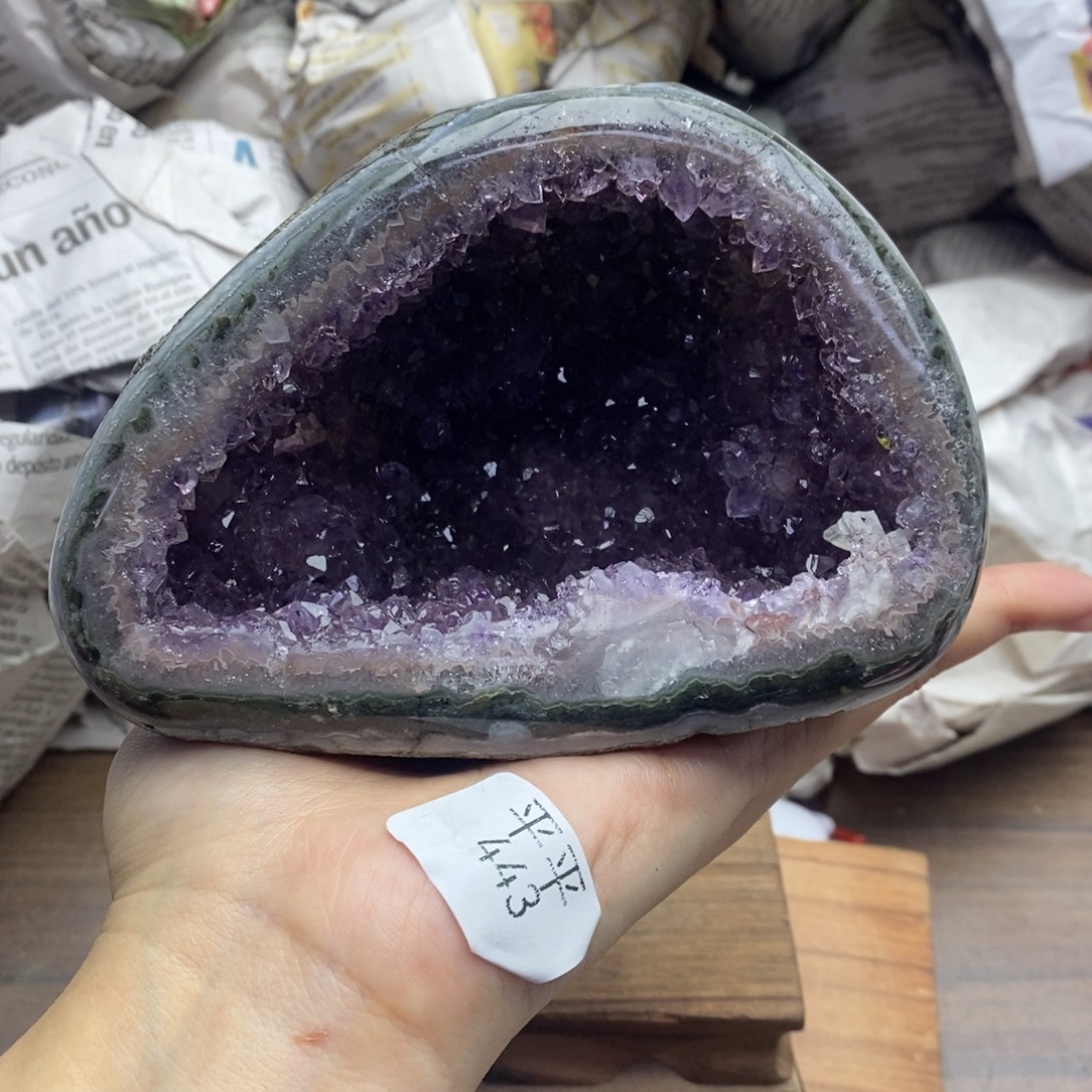 水晶大型摆件（非配饰）未镶嵌