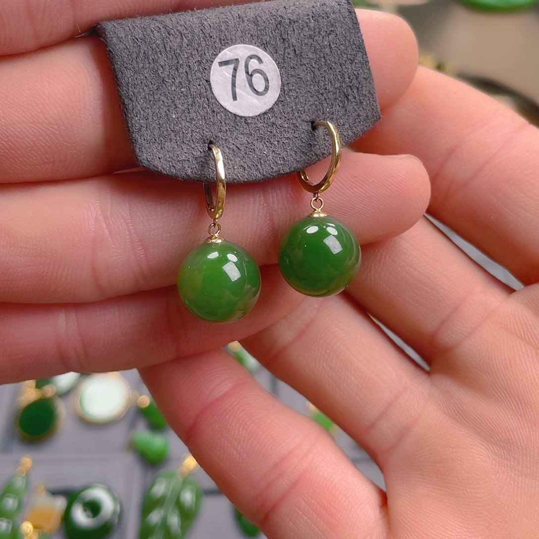 和田玉（碧玉）耳饰18K金镶嵌76