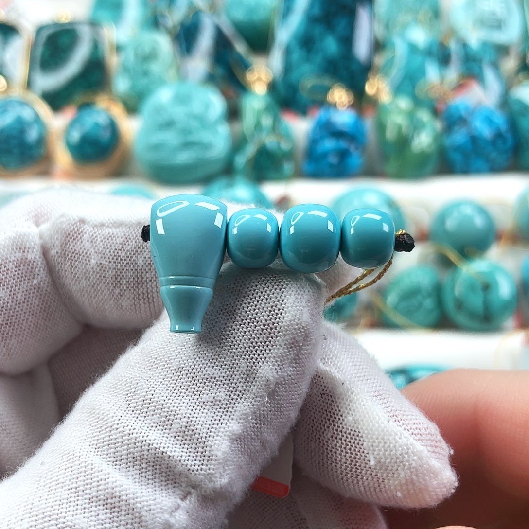 绿松石未镶嵌车挂