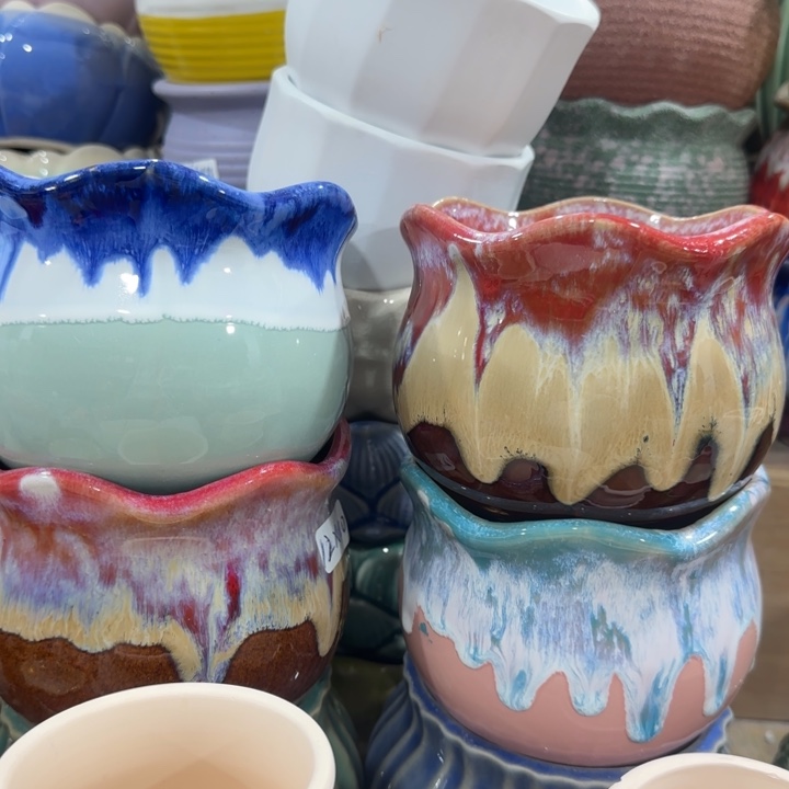 凑9块包邮，有孔，不清楚问客服