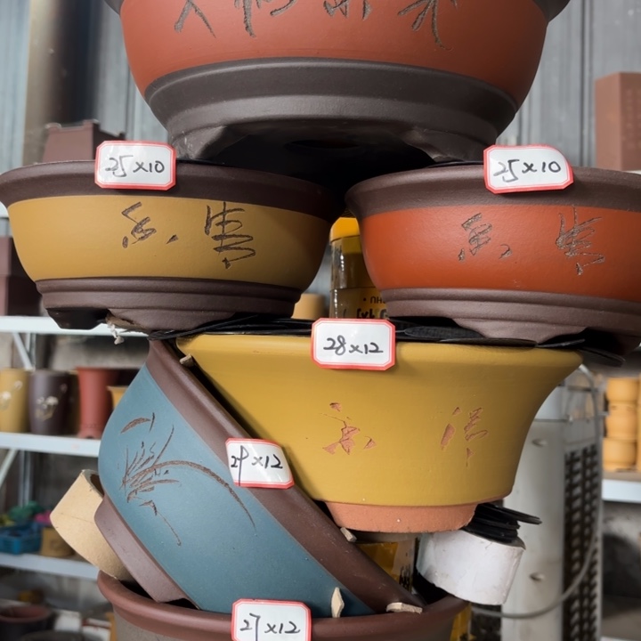 花盆紫砂100-6。         