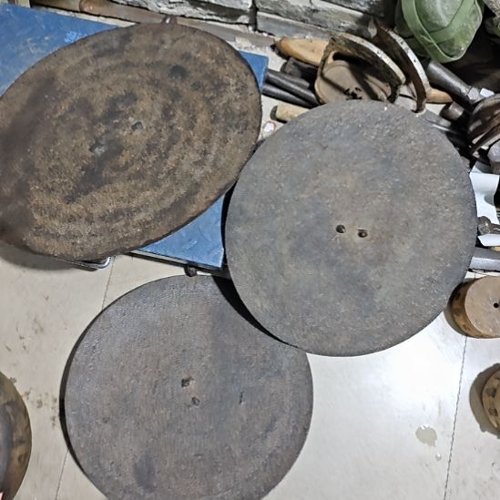 三个铁锅盖1111111