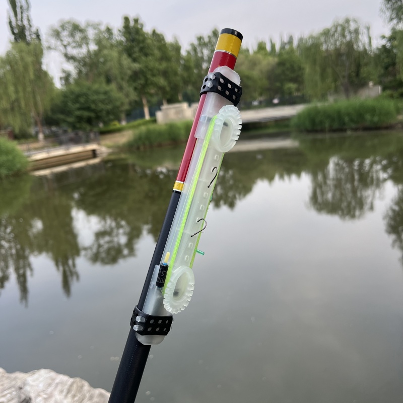 快速收线器绕线卡绕线板可调节鱼竿绕线夹通用夜光绕线板渔具配件