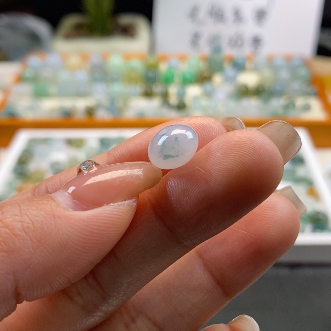 翡翠散珠天然翡翠飘蓝花9.7×6.9