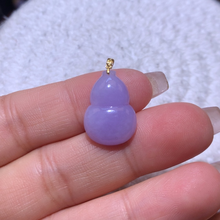 翡翠颈饰18K金镶嵌红紫葫芦吊坠