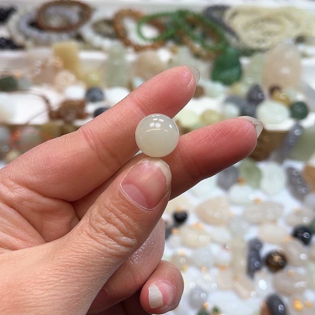 和田玉吊坠(不含链)未镶嵌北**叔