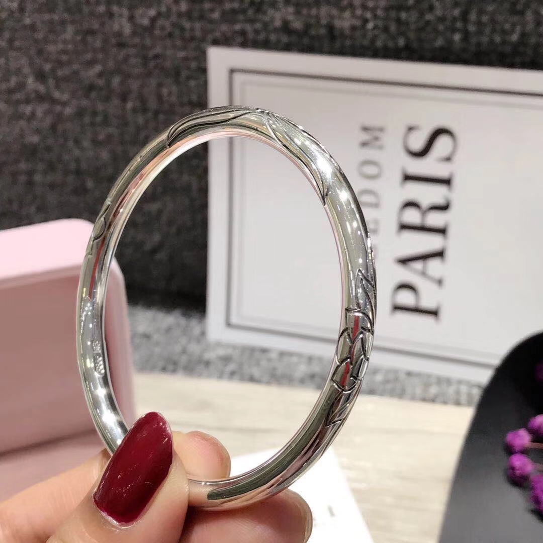 B2【约50g6N】999.9银莲花鲤鱼实心闭口手镯