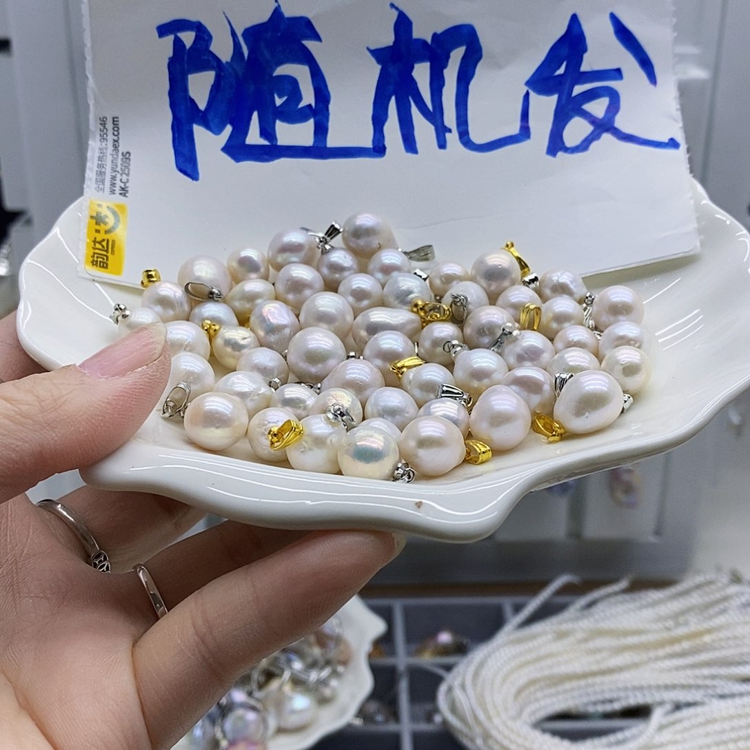 颈饰合金淡水珍珠