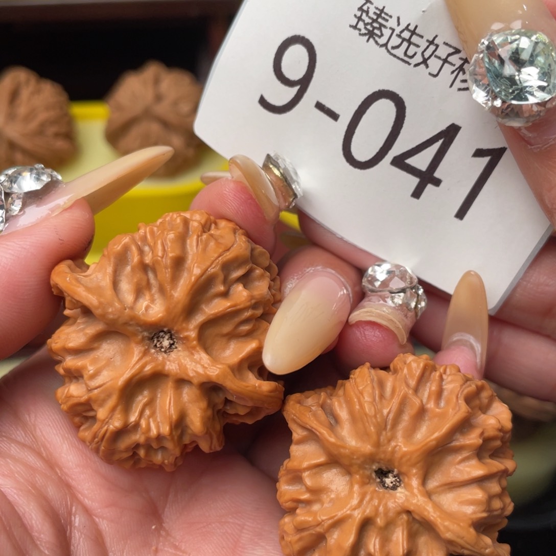 文玩核桃把件39全品山地苹果园