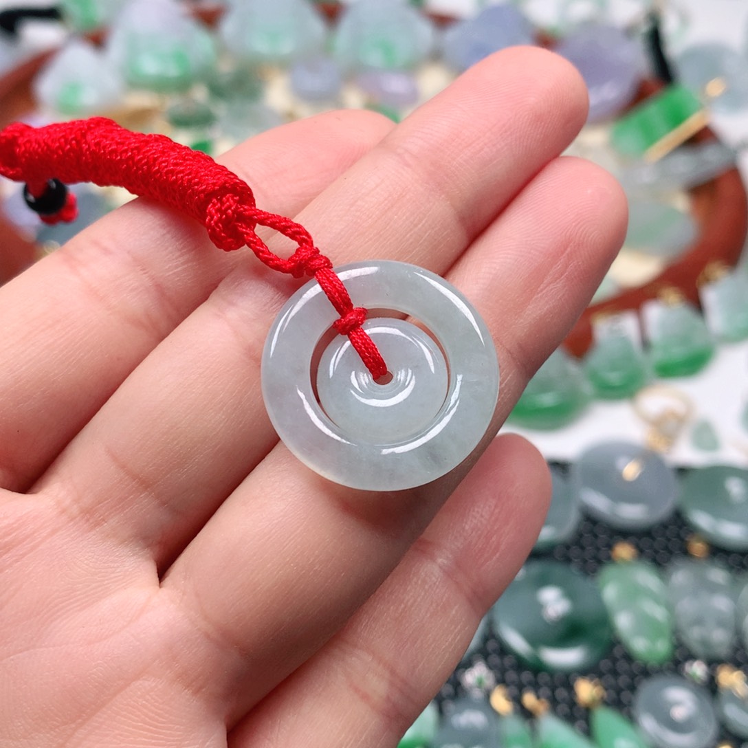 【闪购商品】翡翠吊坠(不含链)未镶嵌