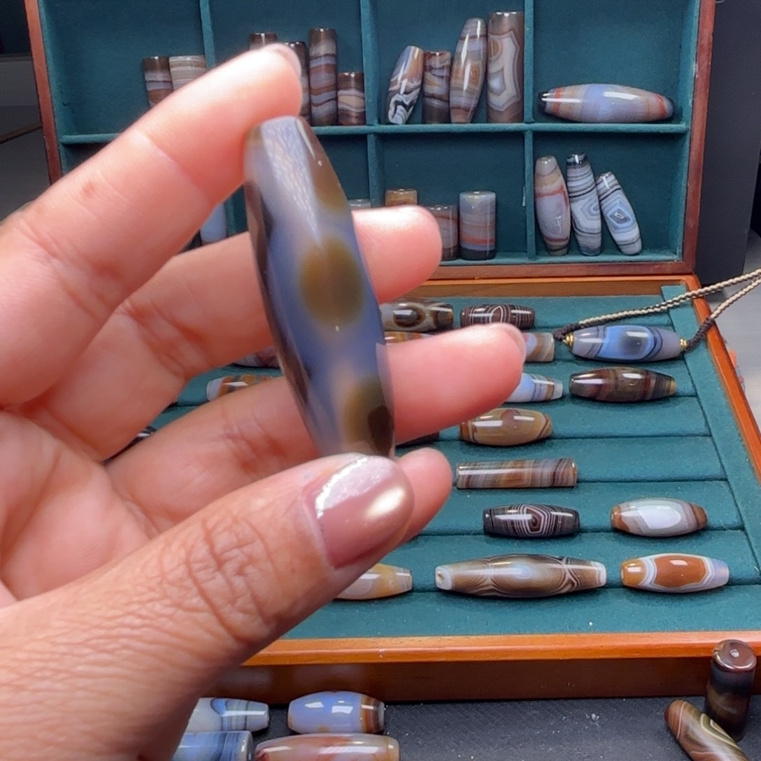 喜***)玛瑙/玉髓未镶嵌颈饰