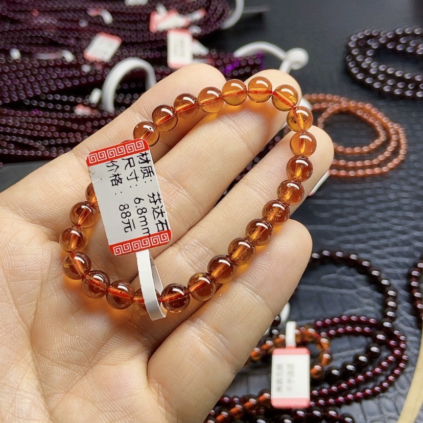 【闪购商品】石榴石（芬达石）手链未镶嵌