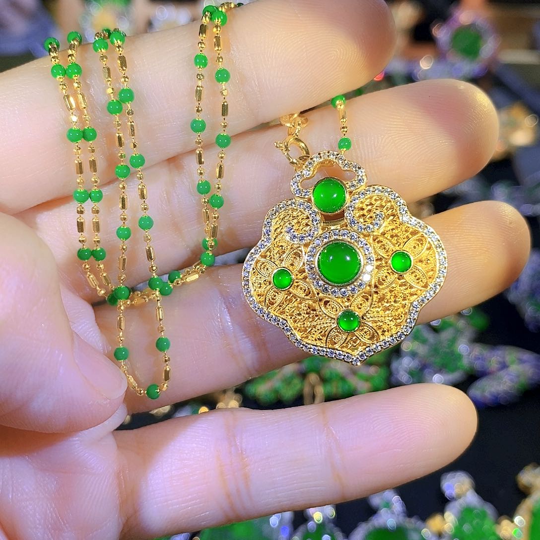 吊坠(不含链)银S925镶嵌翡翠