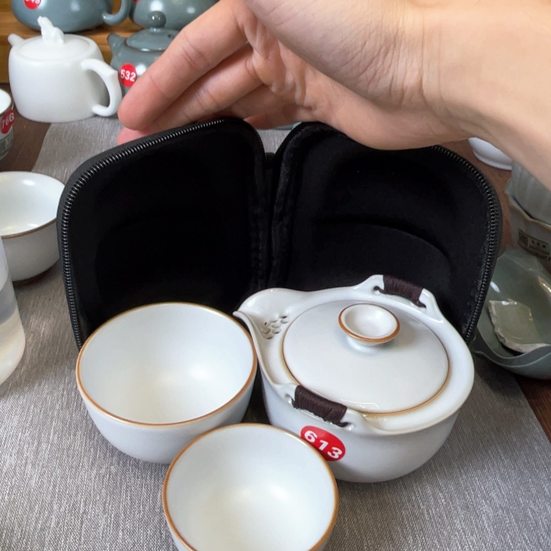 瓷片小微瑕。。。。。。。。。。。