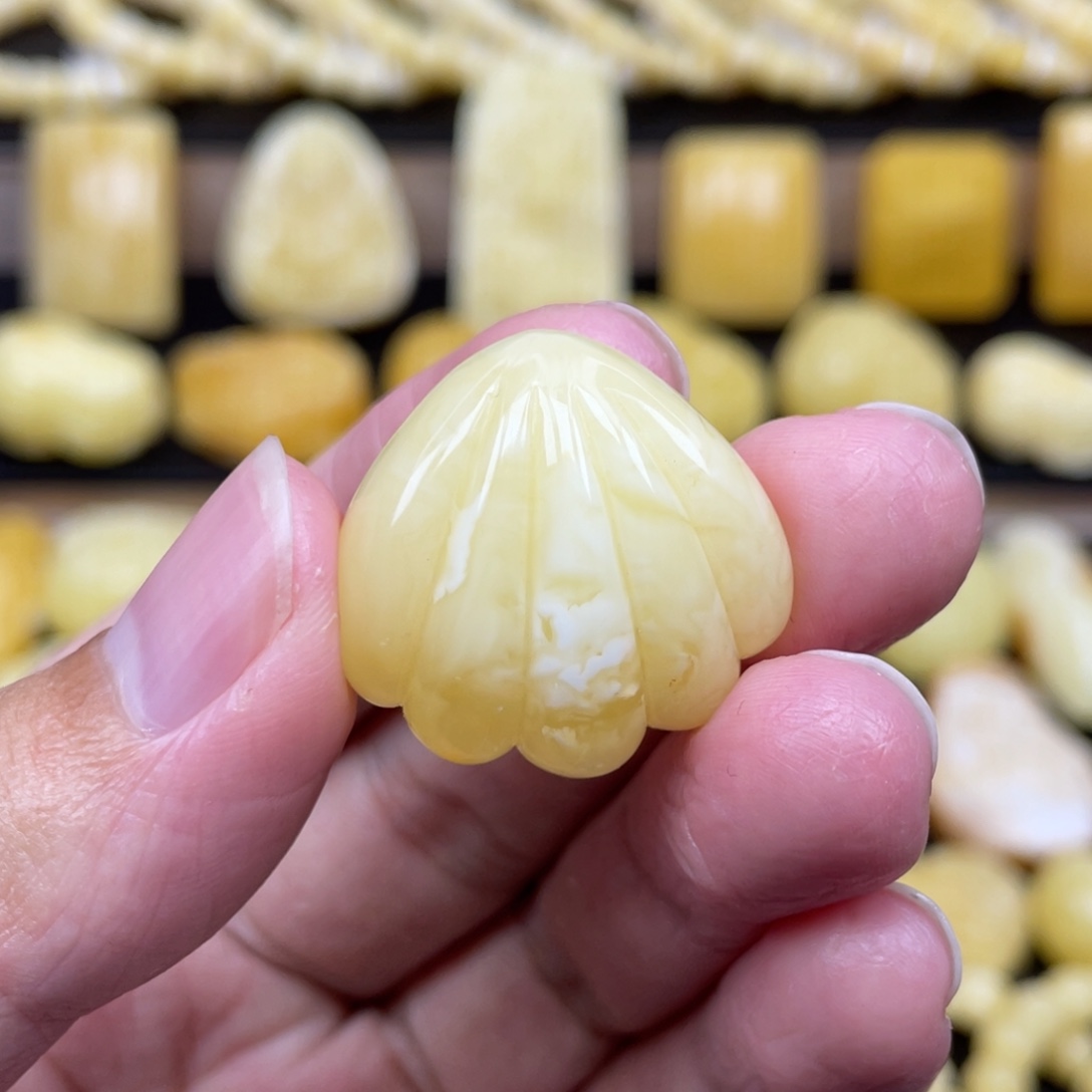 琥珀未镶嵌裸石琥珀蜜蜡