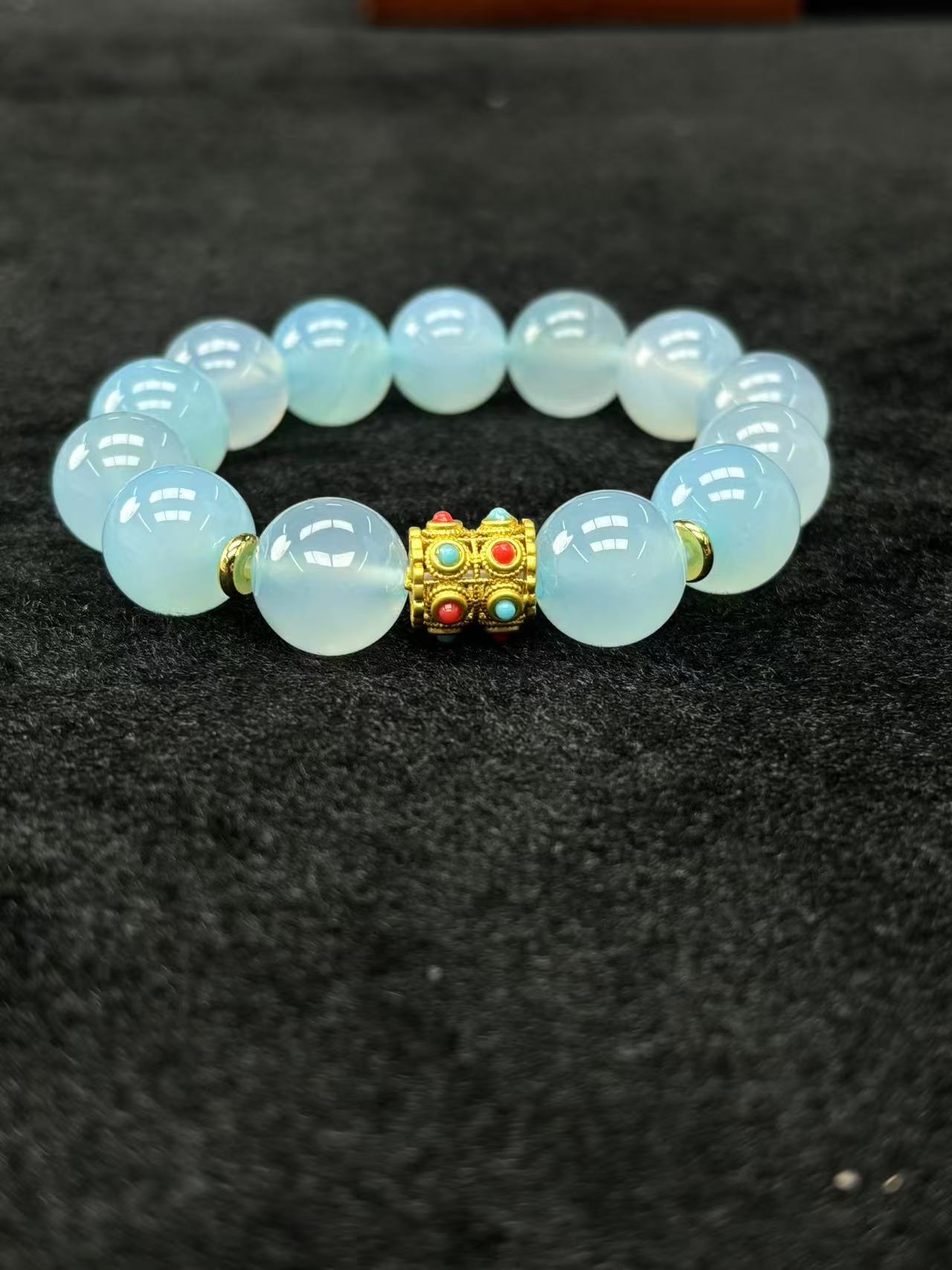 时尚大气高端轻奢天然蓝玛瑙手串YZS235（非学名）