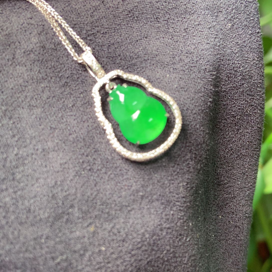 翡翠颈饰18K金镶嵌上新