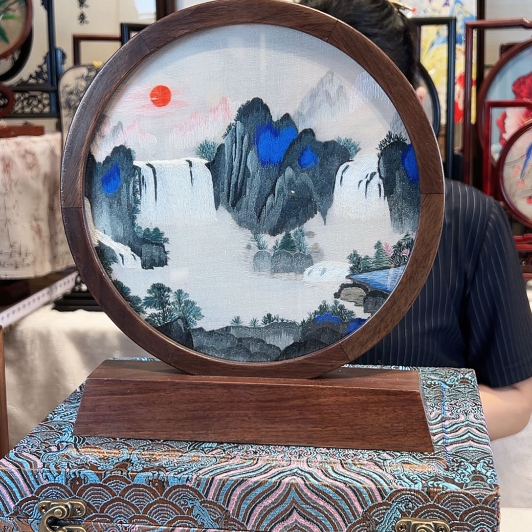 织绣苏绣摆台手工