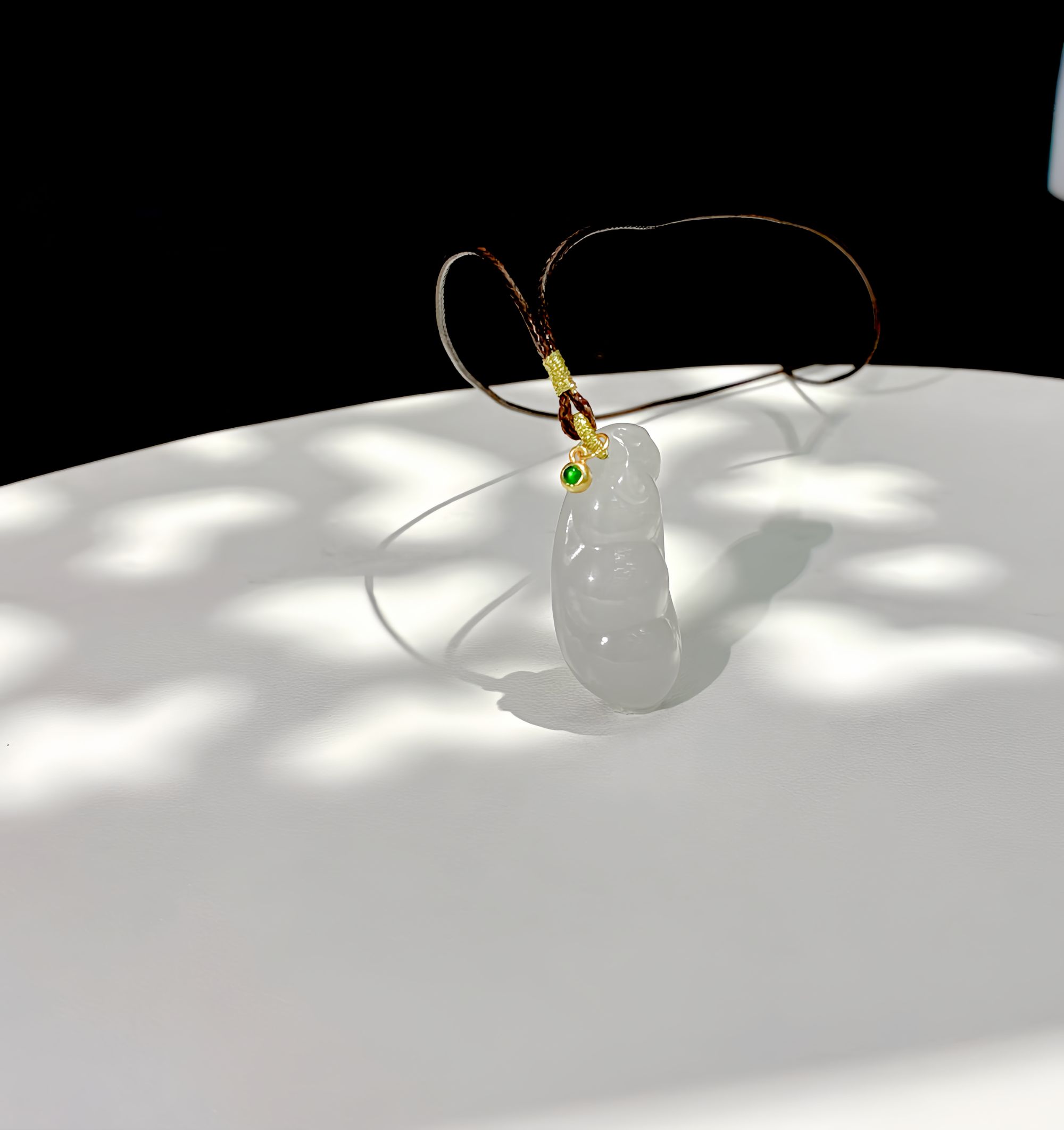 和田玉 福豆吊坠 3097  多样性发一件