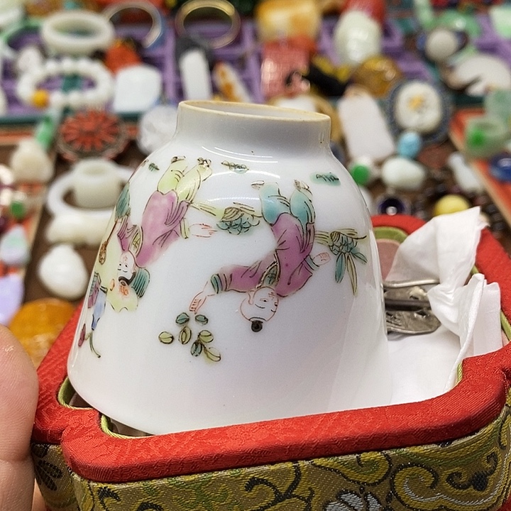 用***8青花手绘小主人杯子