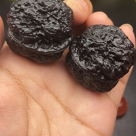 文玩核桃把件40尺蛤蟆头