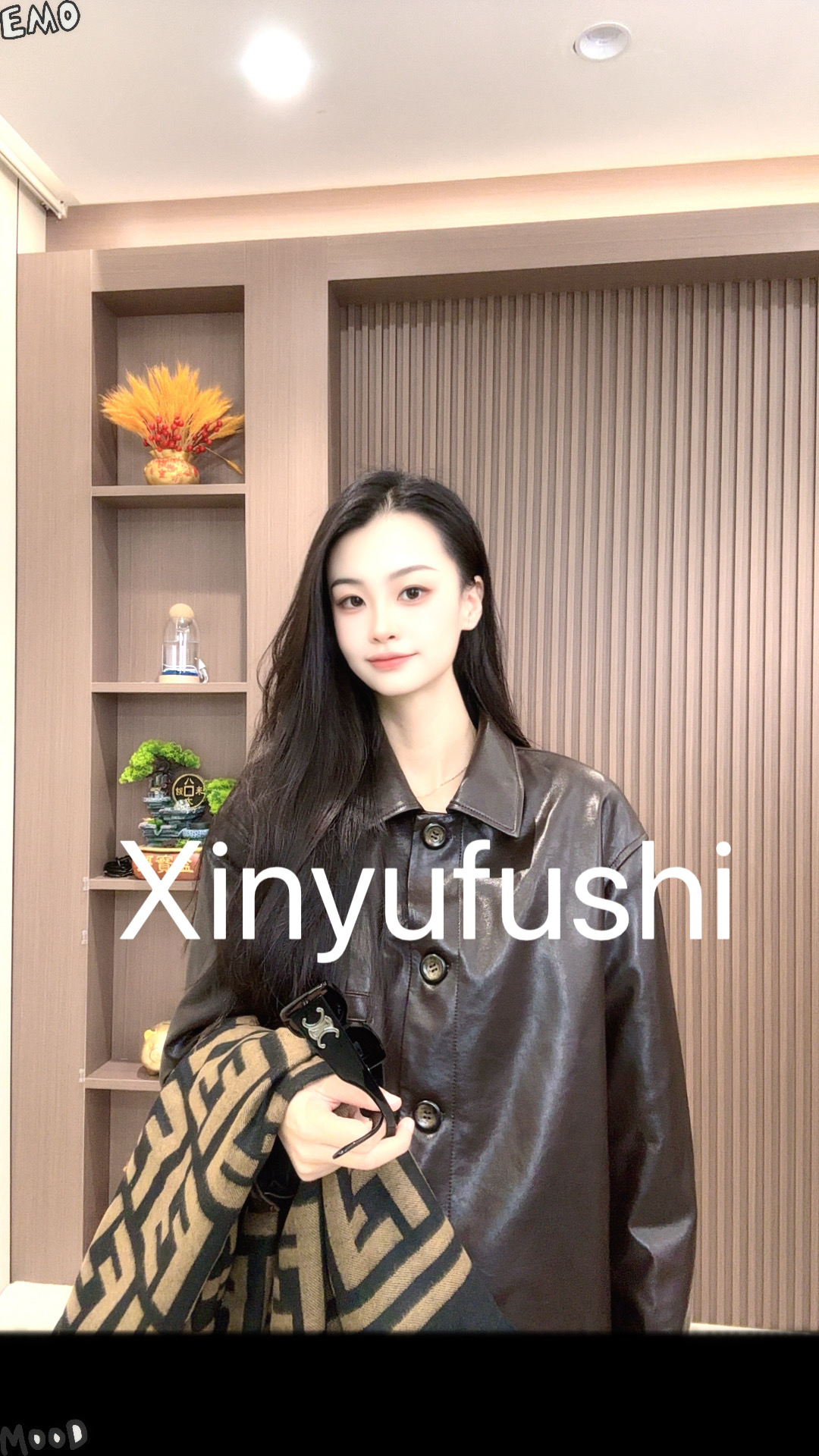 《xinyufushi88-90》蛋白皮时尚港风短款夹克