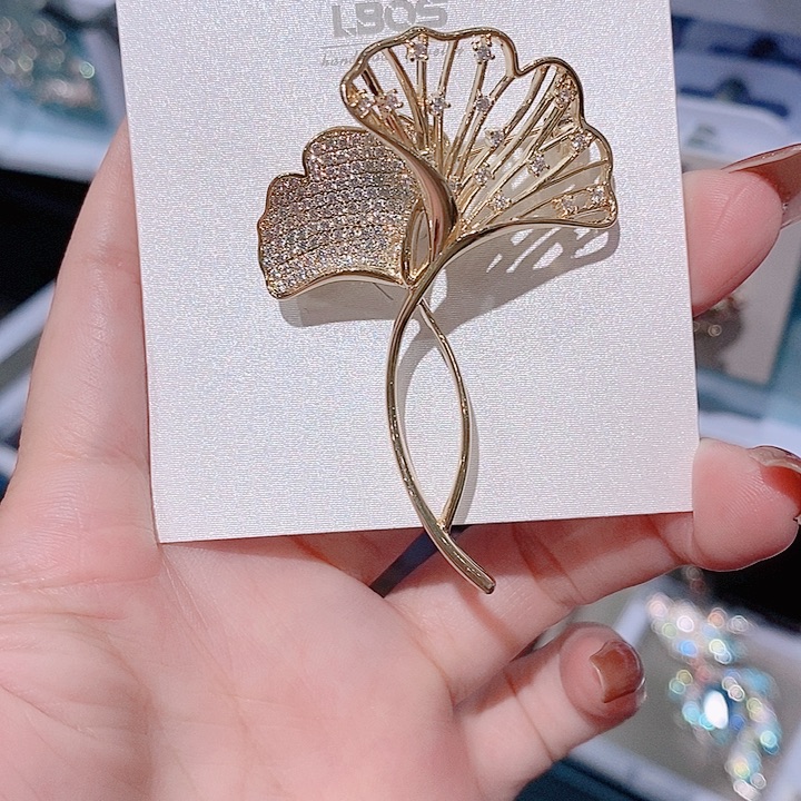 锆石铜合金银杏叶胸针 金色