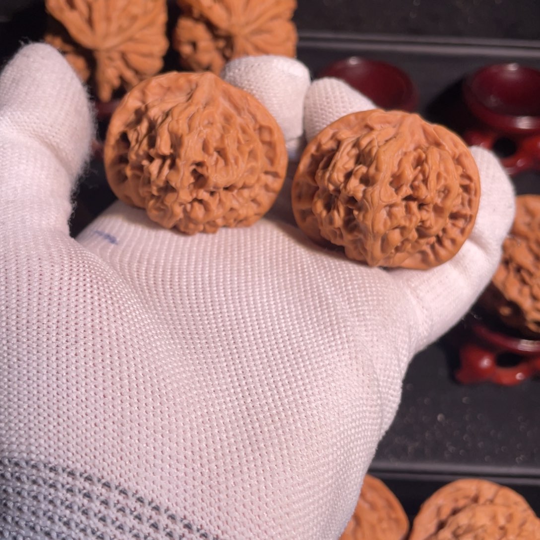 文玩核桃吊坠38官帽