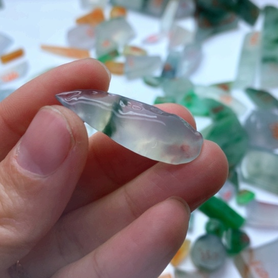 定制翡翠未镶嵌天然缅甸翡翠吊坠