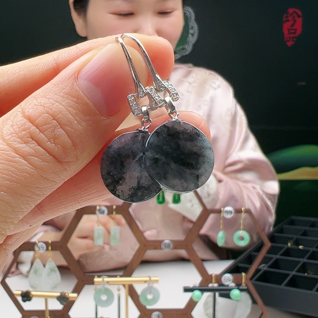 翡翠耳饰银S925镶嵌天然翡翠
