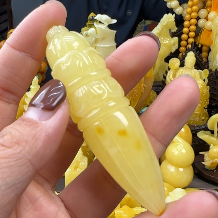 蜜蜡珠宝奇石未镶嵌