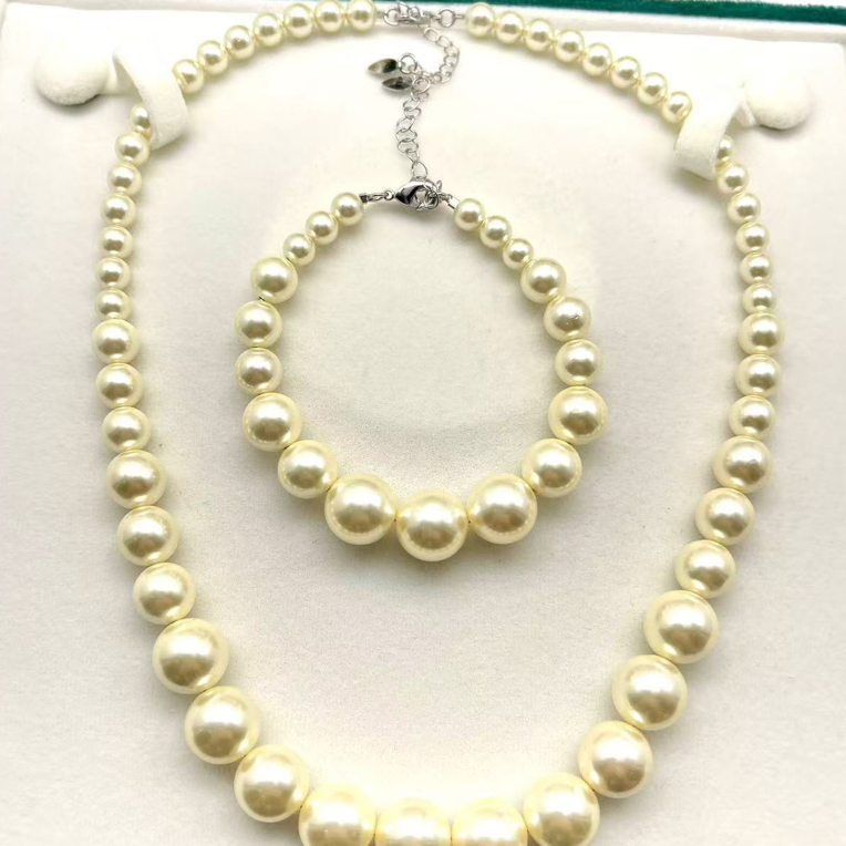 【双双甄选】 D22精美时尚饰品约6-14mm 多样性发货