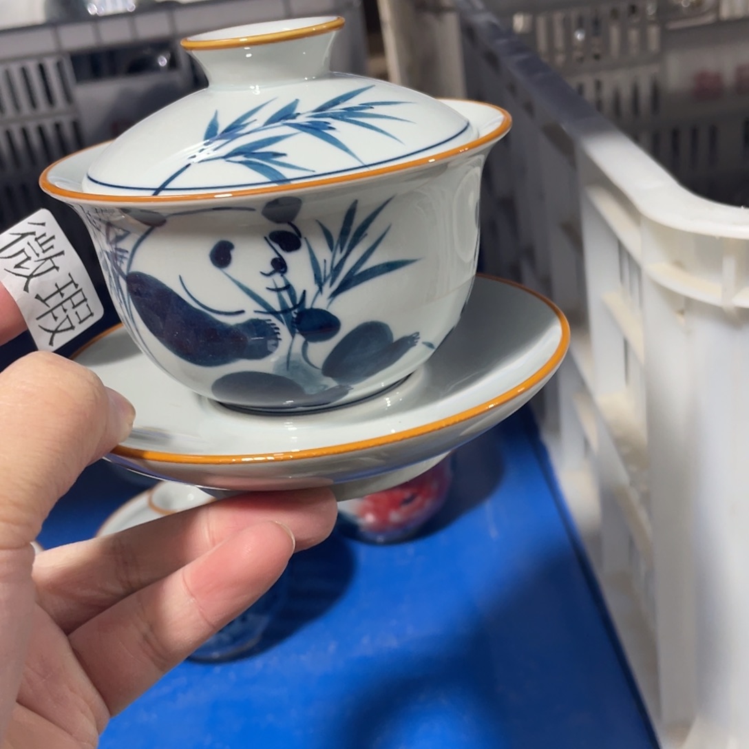 釉下手绘茶具微瑕