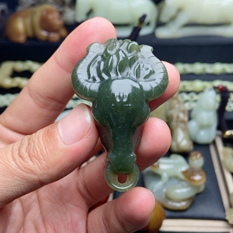 【闪购商品】和田玉颈饰未镶嵌