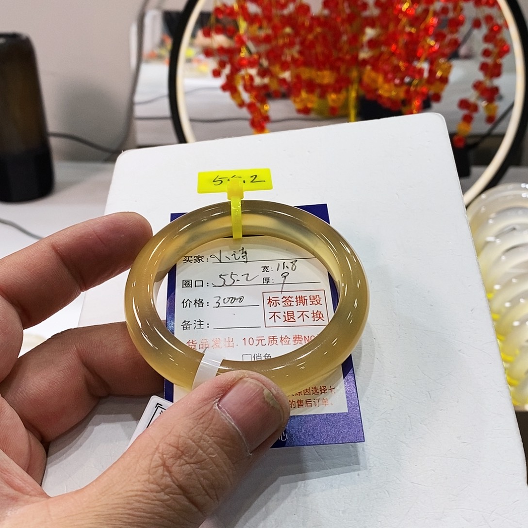 小***诗玛瑙/玉髓未镶嵌手镯