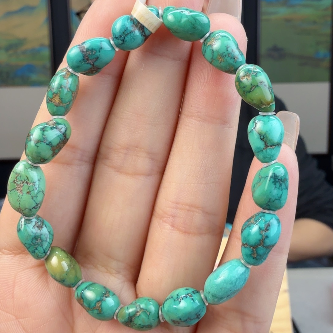 绿松石未镶嵌珠宝奇石