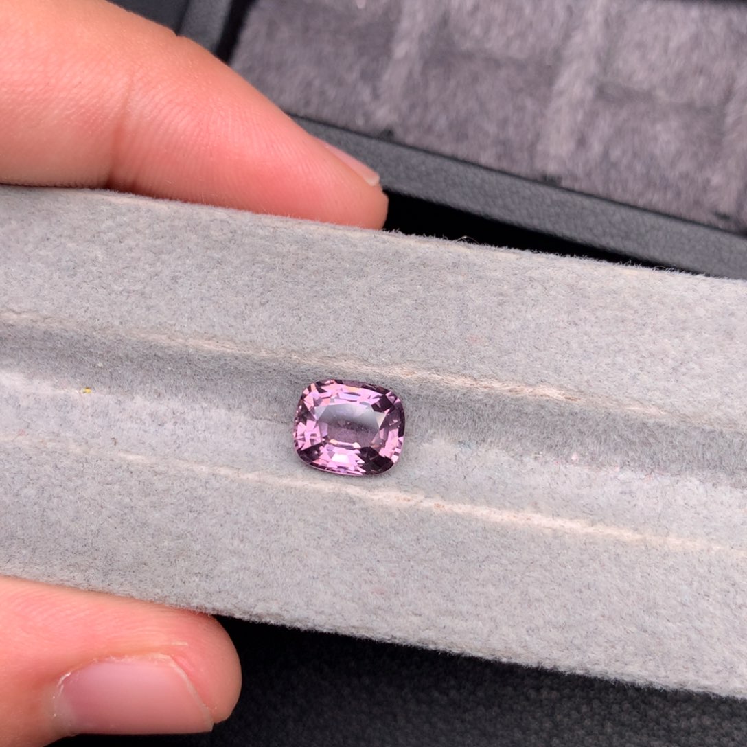 尖晶石裸石2.48克拉